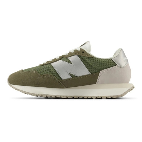 Sapatilha New Balance 237