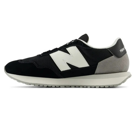 Sapatilha New Balance 237
