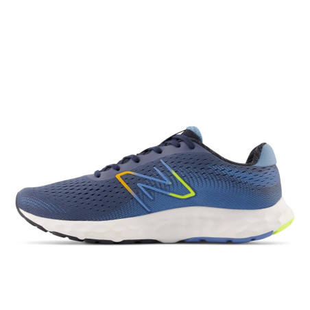 Sapatilhas New Balance 520v8