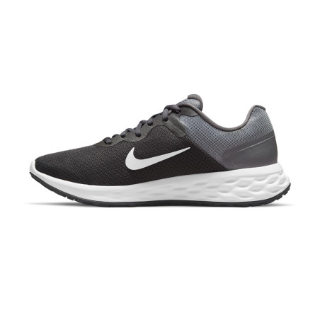 Sapatilhas Nike Revolution 6